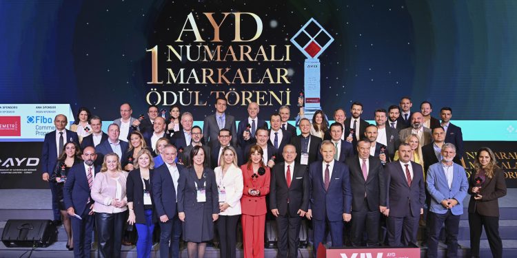 ‘1 Numaralı Markalar’ ödülleri sahiplerini buldu