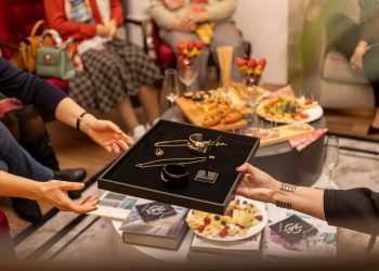 LÜKS YAŞAM MARKASI BARNES,  ‘AVRUPA’NIN İLK ÇAĞDAŞ SANAT TAKI SERGİSİ’Nİ GERÇEKLEŞTİRDİ