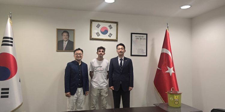 Paris 2024’te Türk gencinden başarı hikayesi: Dijital Olimpiyat Topluluğu’nun ilk 10 proje elçisi arasında yer aldı