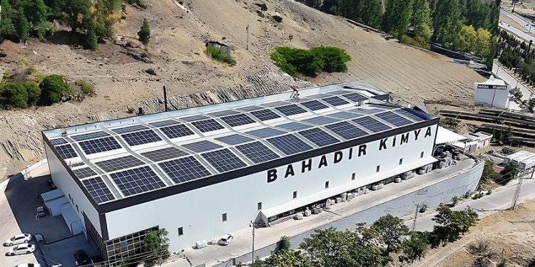 Bahadır Kimya halka açılıyor