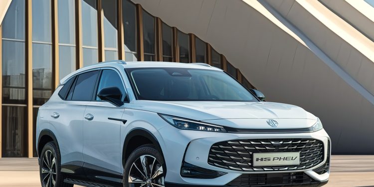 MG’den Teknolojik Hamle: Turbo Hibrit HS Modeli Türkiye’ye Geliyor!