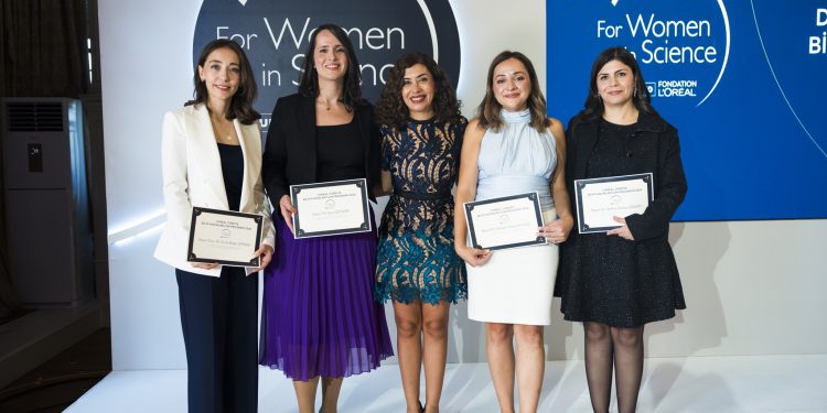 L’Oréal Türkiye ‘Bilim Kadınları İçin’ Programı bilimde devrim yaratacak projelerle 22. yılında