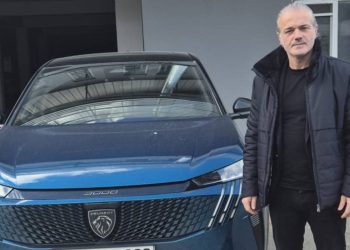 Serkan Özgül’ün anlatımıyla, yepyeni Peugeot E-3008’e yakından bakıyoruz