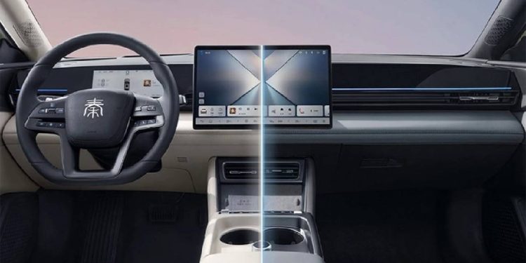 BYD, yeni elektrikli sedan modeli Qin L’yi Çin’de satışa sundu