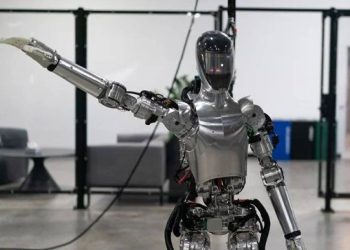 Çinli şirketten dev hamle: İnsansı robotlara 13 milyar dolar yatırım