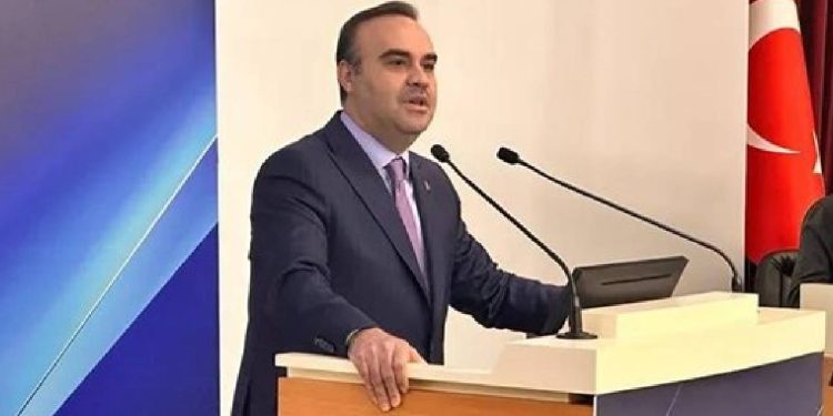 Bakan Kacır: Otomotiv Üretimi 1 Milyonu Aştı